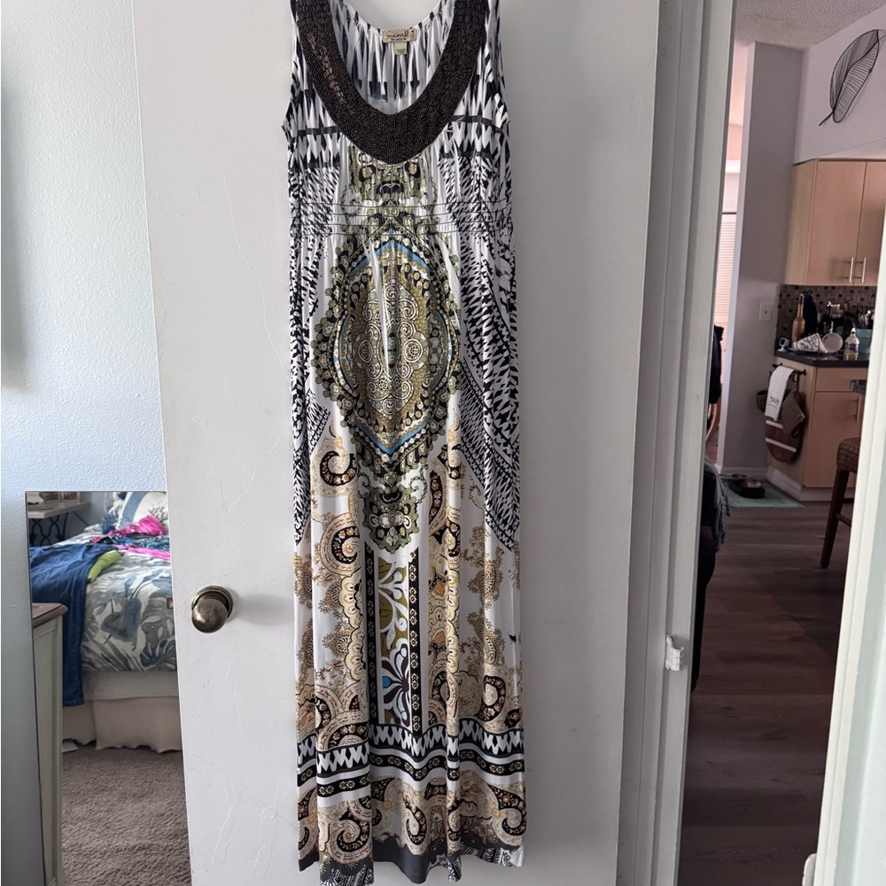 ONE WORLD Black and Gold Patterned Maxi Dress